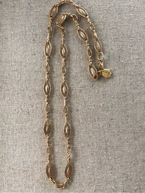 Original Bohemian Rhapsodie Paris. Delicate Gold Filigree Link Necklace